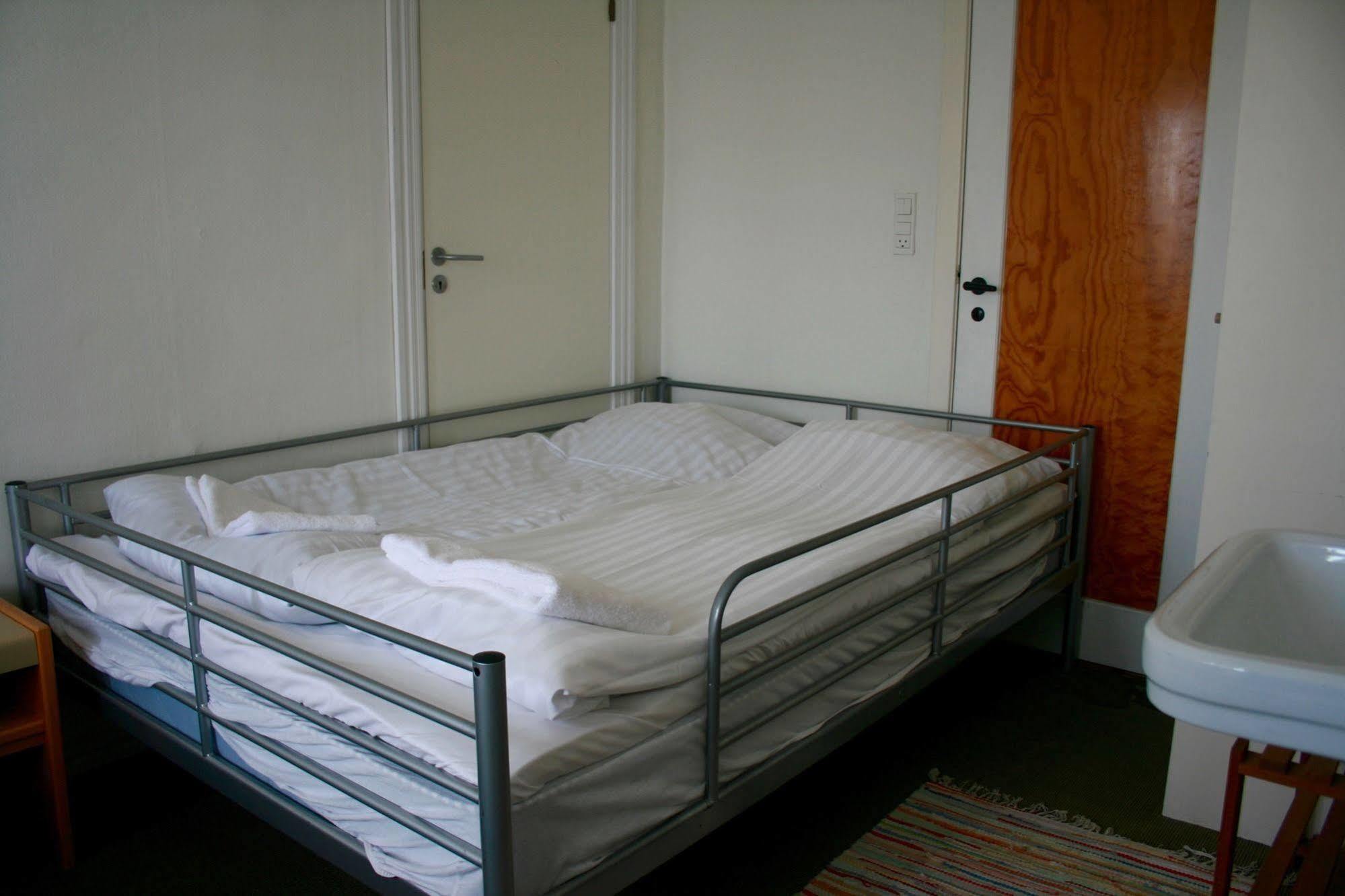 Hotel Strandlyst Badehotel เฮียทส์ฮัลส์ ภายนอก รูปภาพ